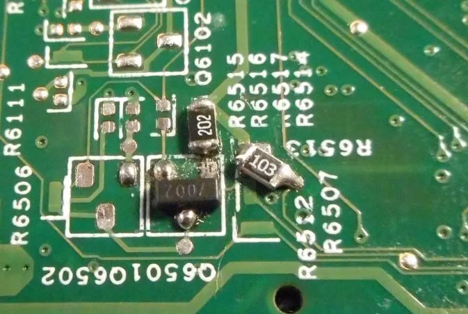 0805 resistors instead of 0402
